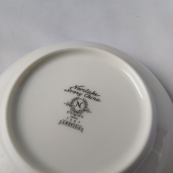 NORITAKE IVORY CHINA 7567 AMBROSIA JAPAN 7 PICE SETTING DINNER FOR 1 - Picture 3 of 11
